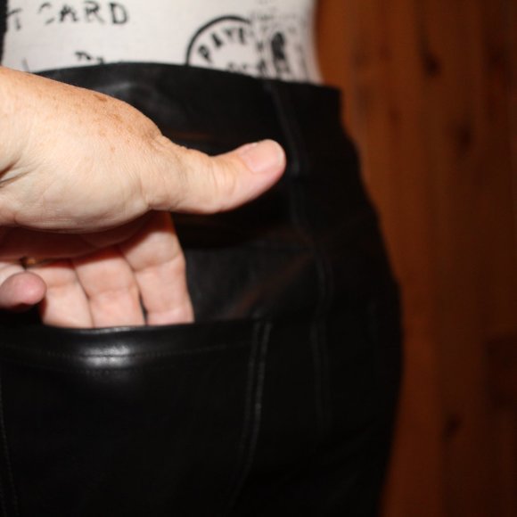 Shine Star NWT Super High Waist Skinny Ankle Leatherette Pants Black Siz… - Picture 8 of 13